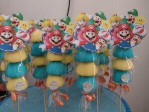 SPIEDINI MARSH MALLOW CON PERSONAGGIO